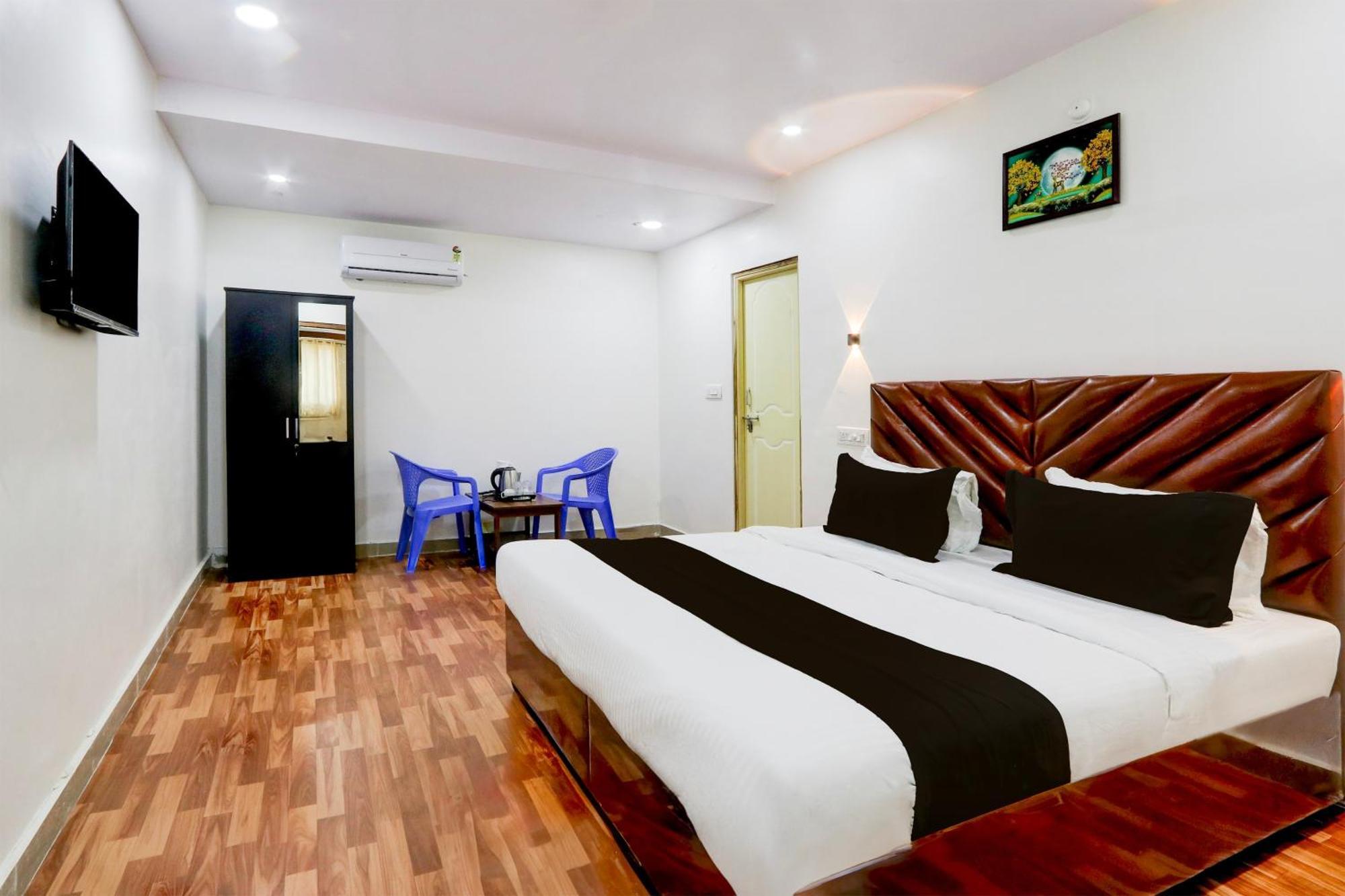 Hotel O Rms Grand Patancheru ภายนอก รูปภาพ